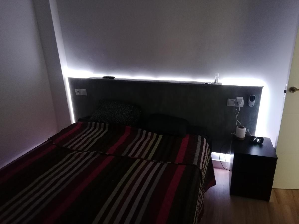 Piso Agradable Cerca De La Playa Daire Almería Dış mekan fotoğraf