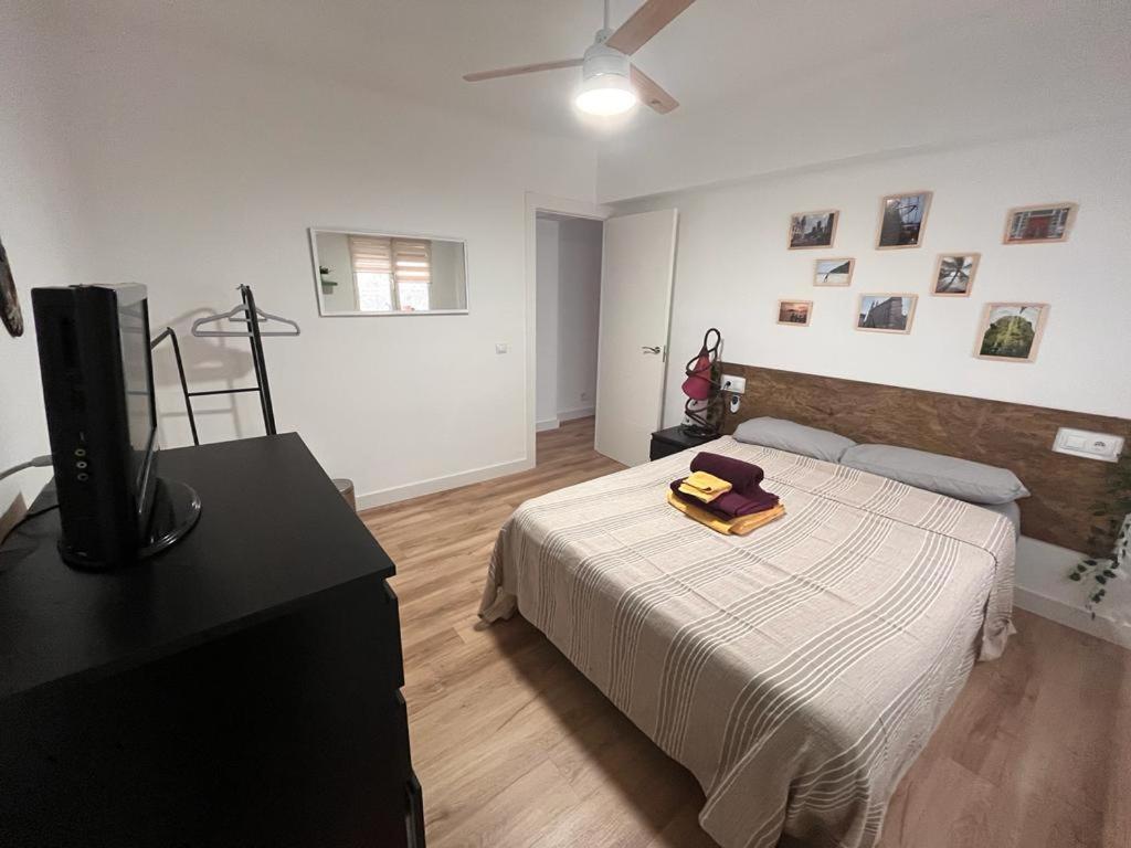 Piso Agradable Cerca De La Playa Daire Almería Dış mekan fotoğraf